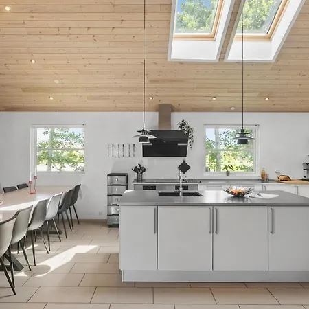 Pet Friendly In Idestrup With Sauna * Bøtø By