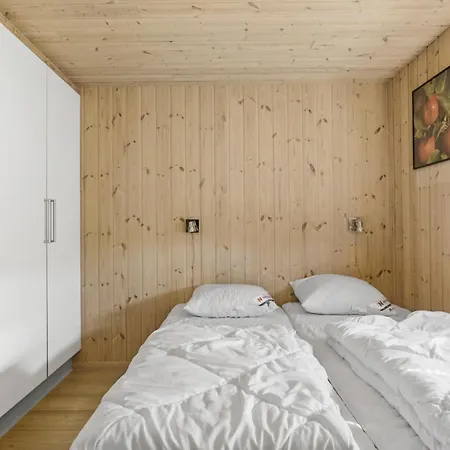 Pet Friendly In Idestrup With Sauna Feriehus Bøtø By