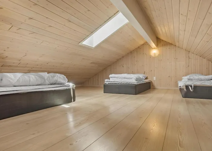 Pet Friendly In Idestrup With Sauna Сasa de vacaciones Bøtø By